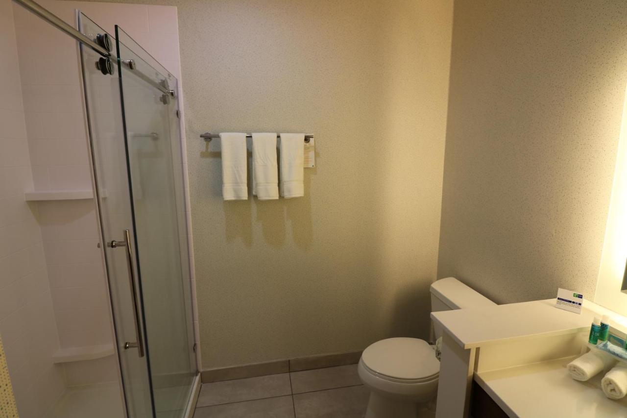 Holiday Inn Express & Suites - Coffeyville By Ihg Zewnętrze zdjęcie