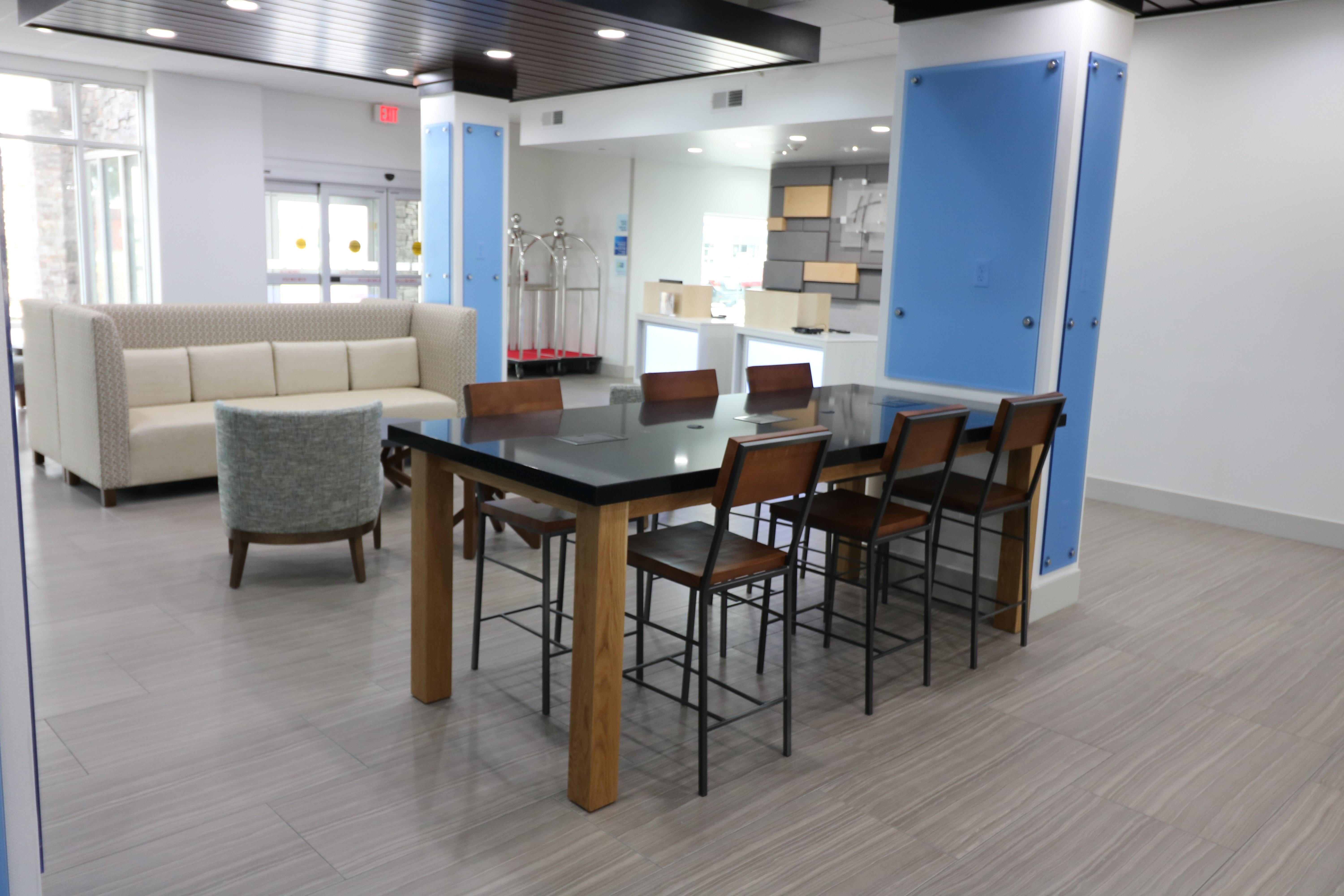 Holiday Inn Express & Suites - Coffeyville By Ihg Zewnętrze zdjęcie