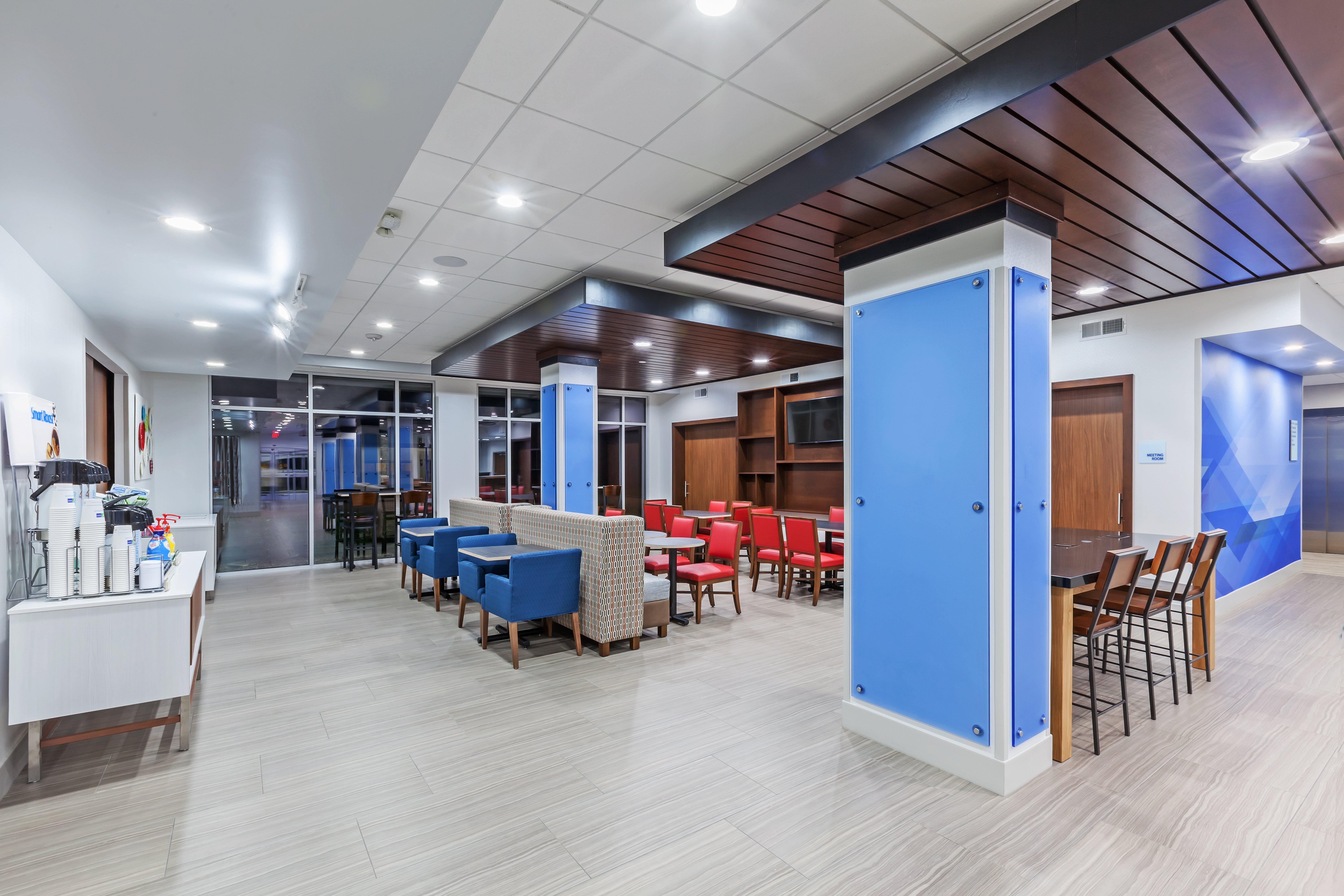 Holiday Inn Express & Suites - Coffeyville By Ihg Zewnętrze zdjęcie