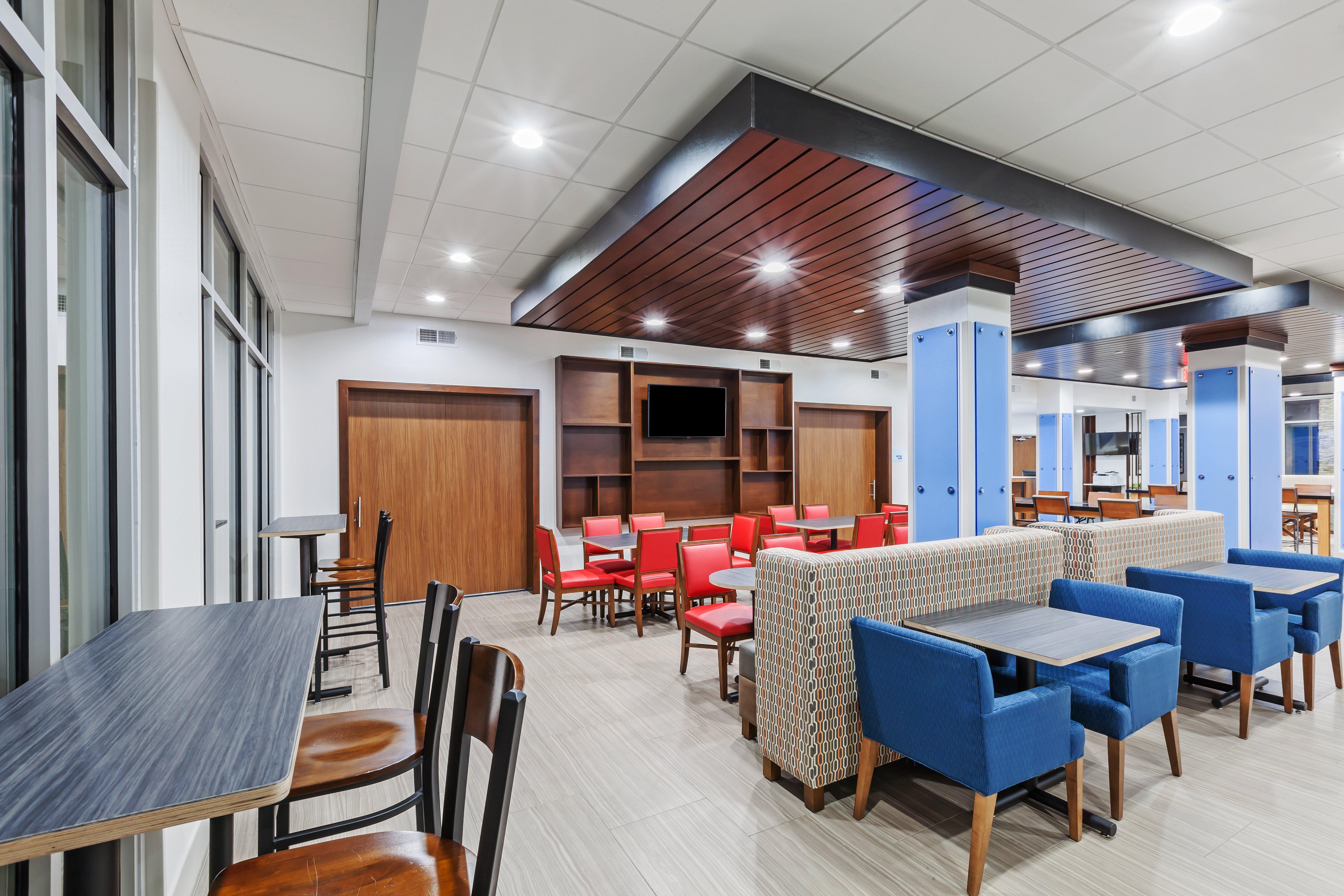 Holiday Inn Express & Suites - Coffeyville By Ihg Zewnętrze zdjęcie