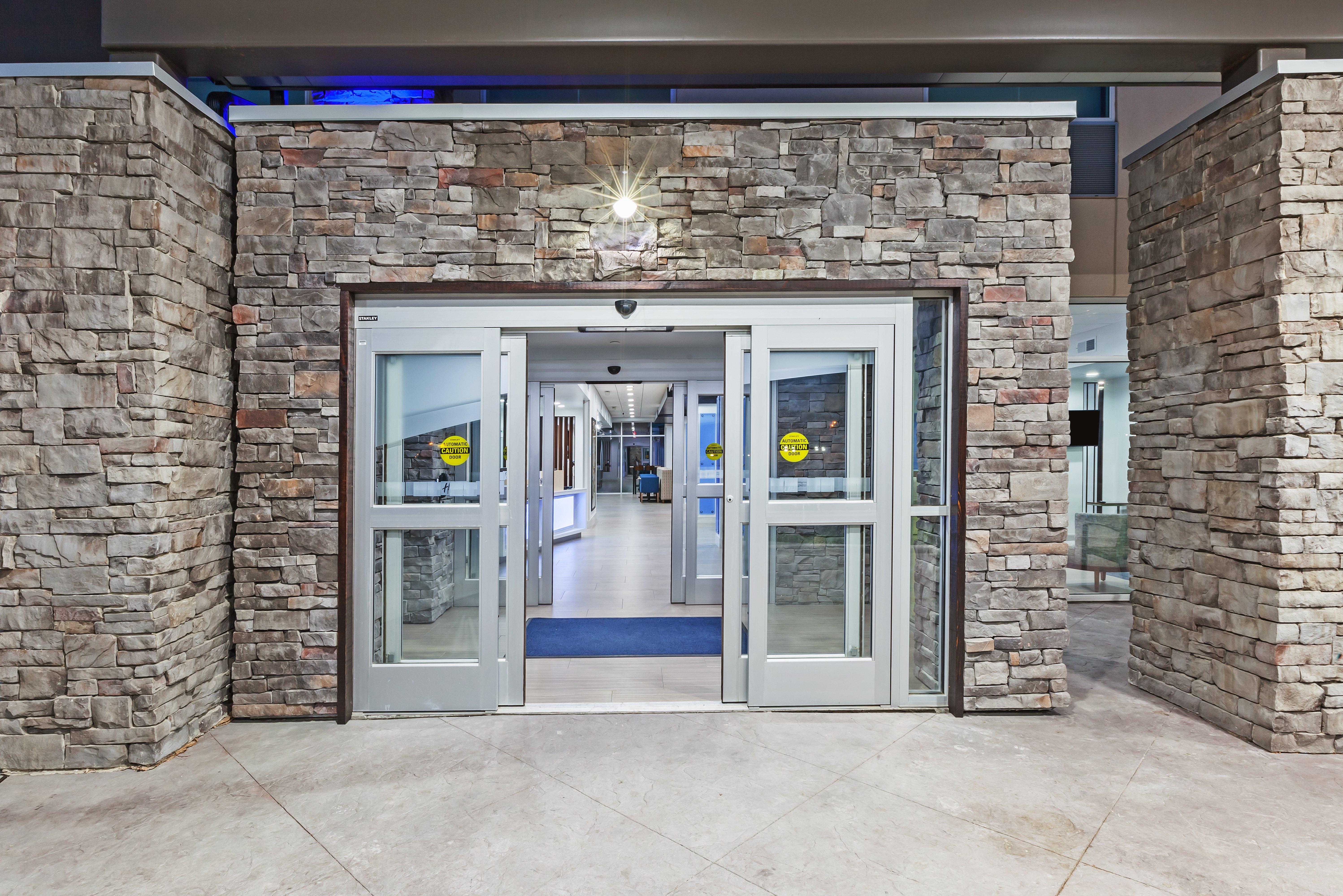 Holiday Inn Express & Suites - Coffeyville By Ihg Zewnętrze zdjęcie